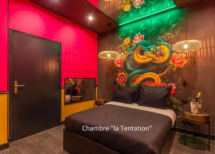 Avec Nuit Insolite Au Dandy Et Jacuzzi Privatise (adults Only) מלון אהבה