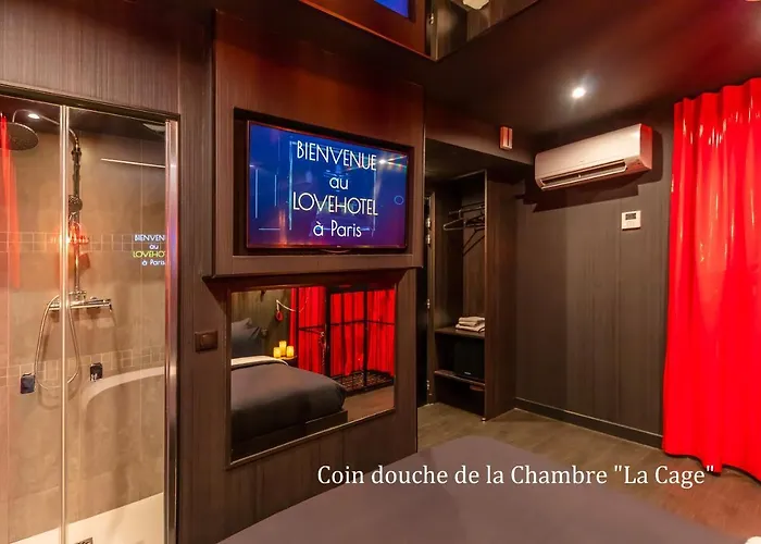 Avec Nuit Insolite Au Dandy Et Jacuzzi Privatise (adults Only)