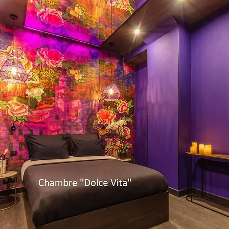 Avec Nuit Insolite Au Dandy Et Jacuzzi Privatise (adults Only) Romantiskt hotell Paris